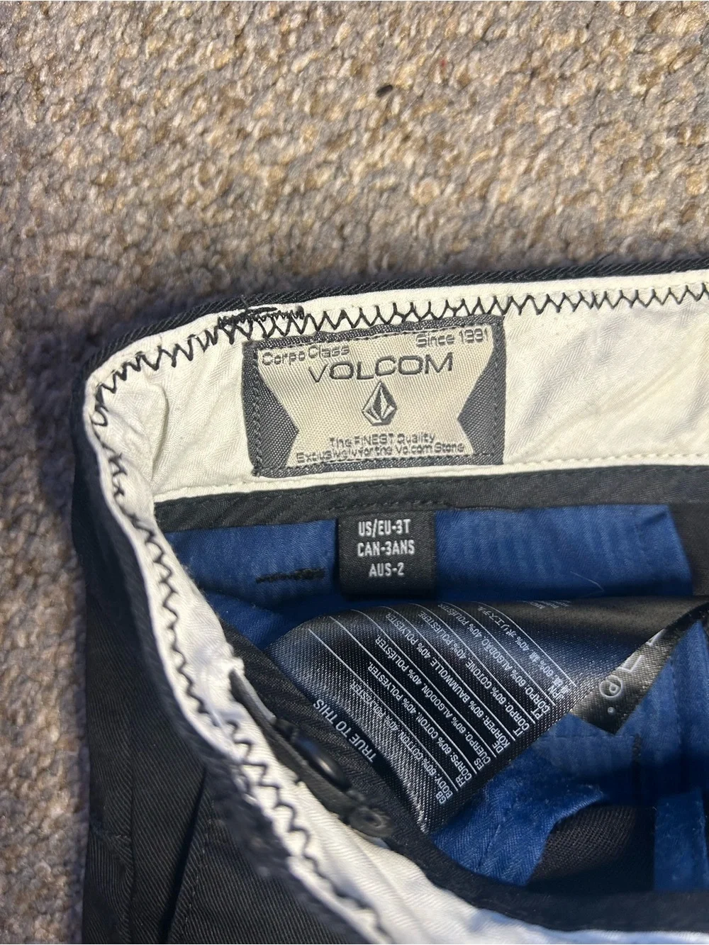BUNDLE Zara Jeans & Volcom Pants